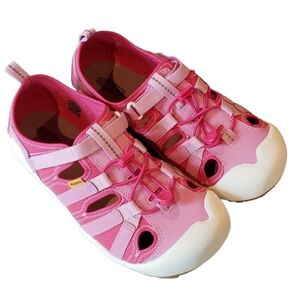 Keen Knotch Creek Magenta Lilac Chiffon Girls Quick Dry Sandals NEW